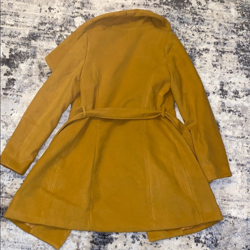 Coat - Picture 2 of 2